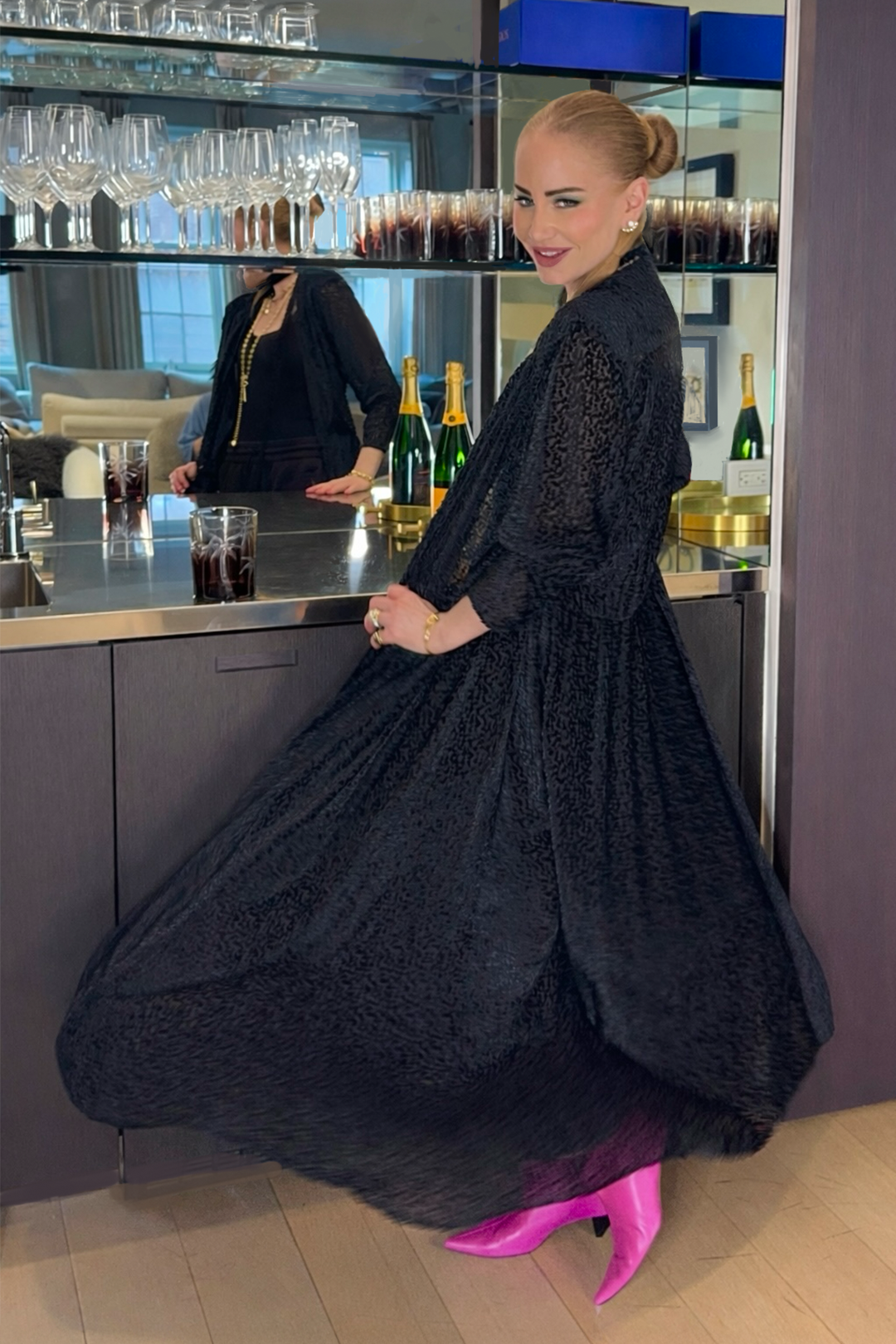 DAPHNE DUSTER